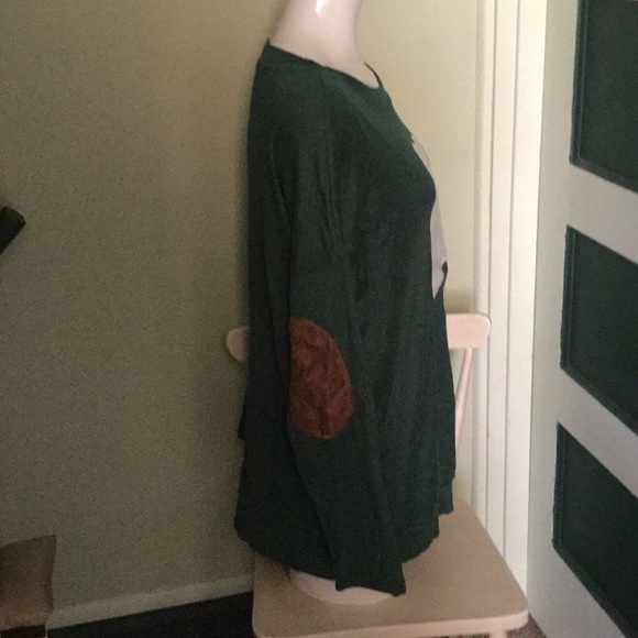 Green shamrock t-shirt - Picture 4 of 4